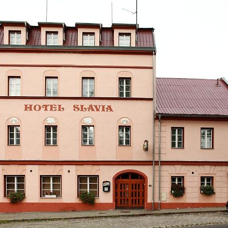 Hotel Slavie Klášterec nad Ohří Exteriör bild