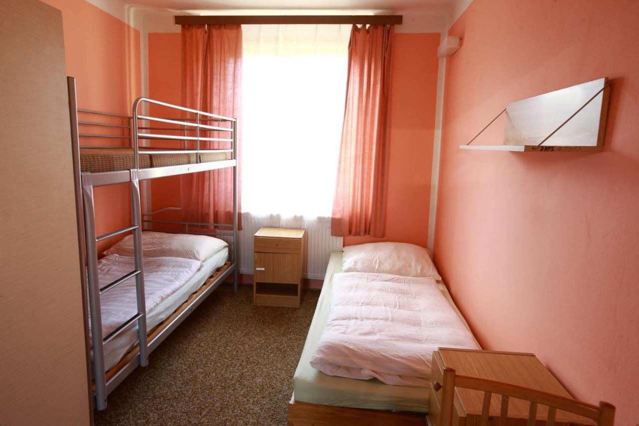 Hotel Slavie Klášterec nad Ohří Exteriör bild